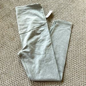 BNWT GAP gray maternity leggings size small